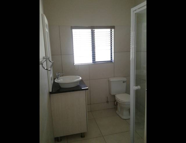 2 BEDROOM HOUSE FOR SALE IN WIGWAM